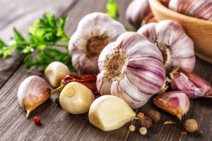 Does Garlic Cause or Treat High Blood Pressure