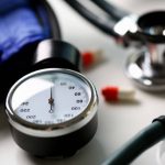 Co je nebezpečně nízký krevní tlak